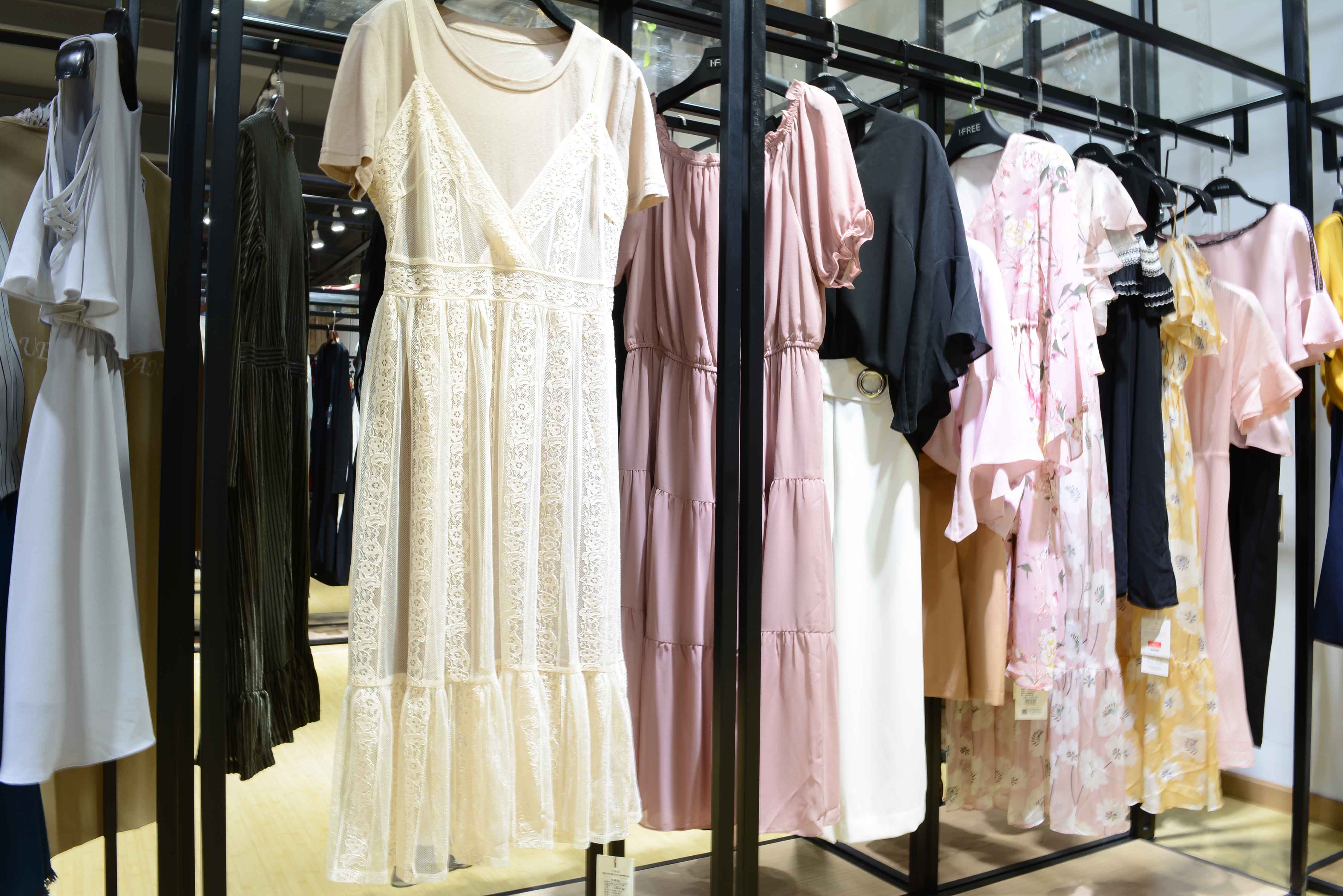 服裝電商貨源到哪兒找?星期天19夏時尚休閑女裝_批發